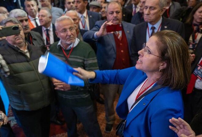 Demokrat Parti kongresinde adaylığı kabul edilmeyen İlay Aksoy: Partimizin itibarı adına gerekli yasal işlemleri başlatacağız!